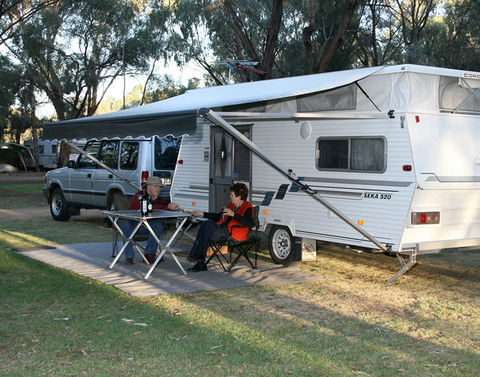 Kingston On Murray Caravan Park - Lightning Ridge Tourism 6