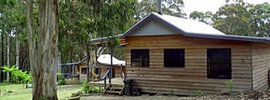 Banksia Lake Cottages - Lightning Ridge Tourism 0