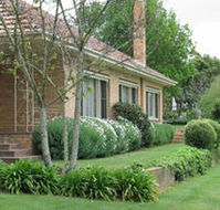 Westgate Vineyard Country House - Lightning Ridge Tourism