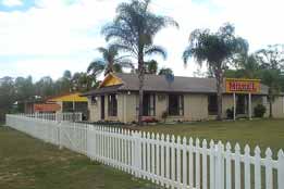 Gayndah A Motel - Lightning Ridge Tourism 0