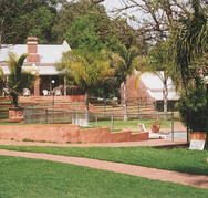 Mundaring Weir Hotel - Lightning Ridge Tourism