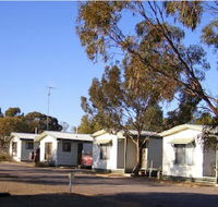 Hawker Caravan Park - Lightning Ridge Tourism