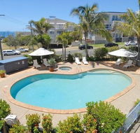 Pandanus Coolum Beach - Lightning Ridge Tourism