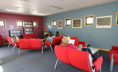 Canberra Yha - Lightning Ridge Tourism 1