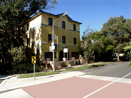 Lamrock Lodge - Lightning Ridge Tourism 0