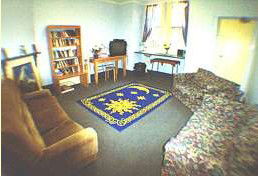 Kanga House Backpackers - Lightning Ridge Tourism 3