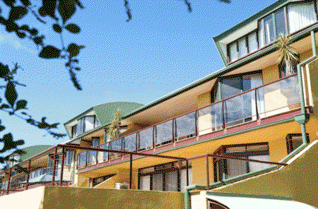 Byron Links Apartments - Lightning Ridge Tourism 1