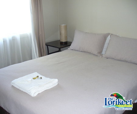 The Lorikeet Tourist Park - Lightning Ridge Tourism 0