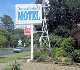 Orana Windmill Motel - Lightning Ridge Tourism
