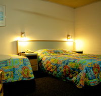 Greenmount Beach Resort - Lightning Ridge Tourism