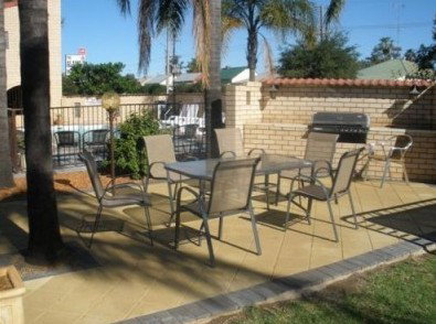 Alamo Motel - Lightning Ridge Tourism 0