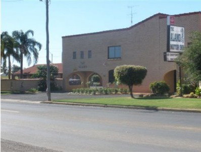 Alamo Motel - Lightning Ridge Tourism 4
