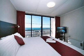  Lightning Ridge Tourism