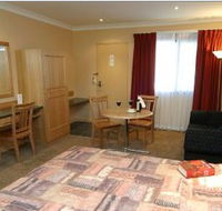 Best Western Sunseeker Motor Inn - Lightning Ridge Tourism