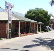 Yambil Inn Motel - Lightning Ridge Tourism