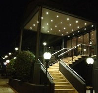 Crest on Barkly Hotel - Lightning Ridge Tourism