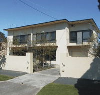 Geelong Apartments - Lightning Ridge Tourism