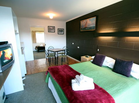 Motel Marengo - Lightning Ridge Tourism 2