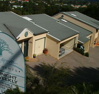 Hospital Grove Apartments - Lightning Ridge Tourism
