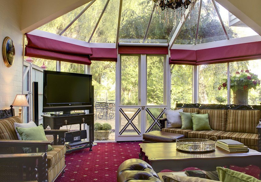 Clunes VIC Lightning Ridge Tourism