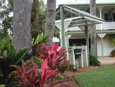 Yungaburra Park Motel - Lightning Ridge Tourism 1