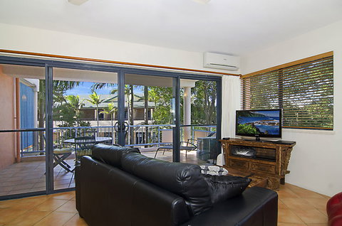 Byron Quarter - Lightning Ridge Tourism 8