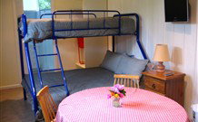 Cheyenne Wilderness Farmstay - Lightning Ridge Tourism 0