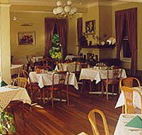 Closeburn House - - Lightning Ridge Tourism