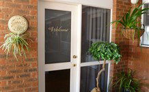 Pamela's On Ironbark - Lightning Ridge Tourism 3