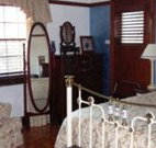 Rose Garden on Church Bed and Breakfast - Lightning Ridge Tourism