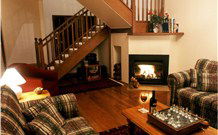 Valley Of The Waters Bed And Breakfast - Lightning Ridge Tourism 3