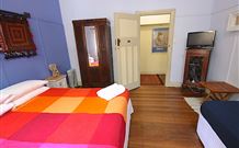 Bamboo Cottage - Lightning Ridge Tourism 4
