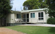Colonial Palms Motel - Lightning Ridge Tourism 0