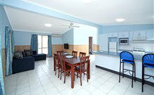 David Jones Cottage - Lightning Ridge Tourism 2