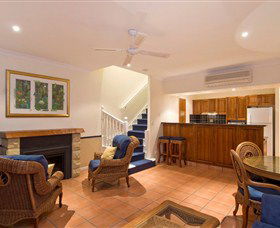 Tinaroo Lake Resort - Lightning Ridge Tourism 2