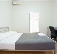 Mycow Accommodation Sarina - Greetham Street - Lightning Ridge Tourism