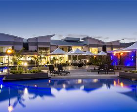 Lagoons 1770 Resort And Spa - Lightning Ridge Tourism 0