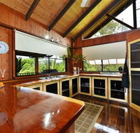 Tea Tree Daintree - Lightning Ridge Tourism