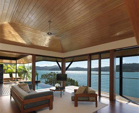 Qualia - Lightning Ridge Tourism 2