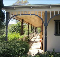 The Grande Hotel and Restaurant - Lightning Ridge Tourism