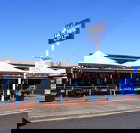 Rod N Reel Hotel Woodburn - Lightning Ridge Tourism