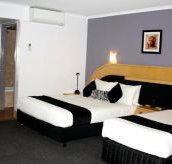 Comfort Inn Airport International  - Lightning Ridge Tourism