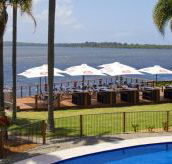 Waters Edge Port Macquarie - Lightning Ridge Tourism