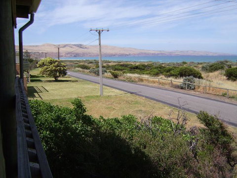 Century 21 SouthCoast: Moana Blue - Lightning Ridge Tourism 18