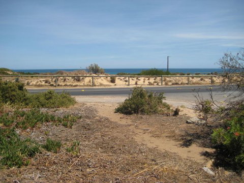 Century 21 SouthCoast: Moana Blue - Lightning Ridge Tourism 23