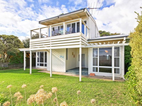 Century 21 SouthCoast: Moana Blue - Lightning Ridge Tourism 55