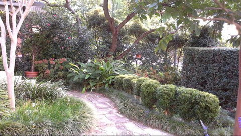 The Circle Retreat Studio - Lightning Ridge Tourism 1