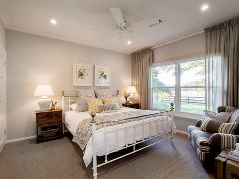 Brooklands Farm Ruffy - Lightning Ridge Tourism 5