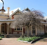 Cockburn House - Lightning Ridge Tourism