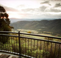 Pizzini's Vineyard Guesthouse - Lightning Ridge Tourism